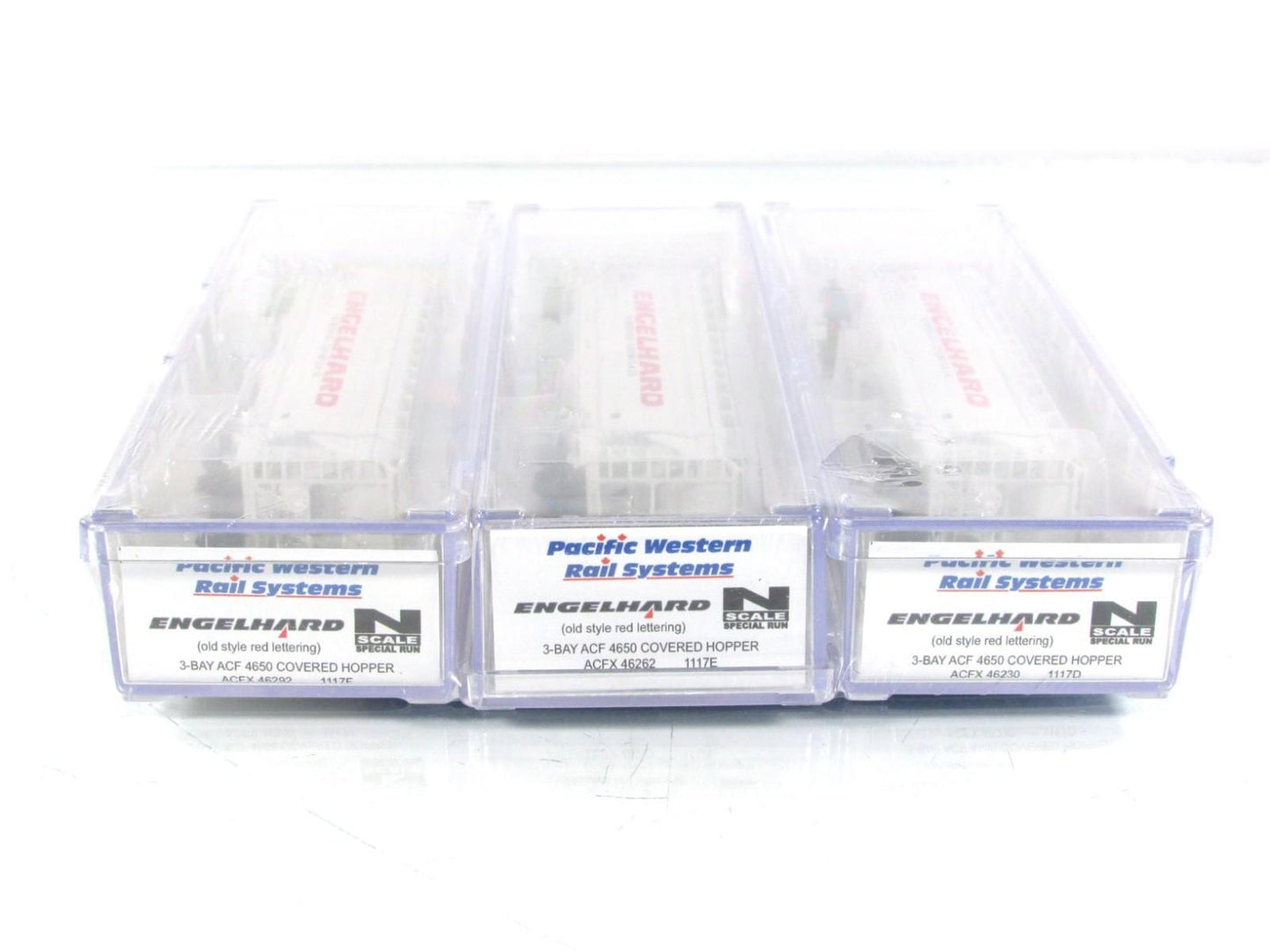 N Scale **ENGELHARD** Covered Hopper 3-Set #2 - Intermountain PWRS Special *RARE