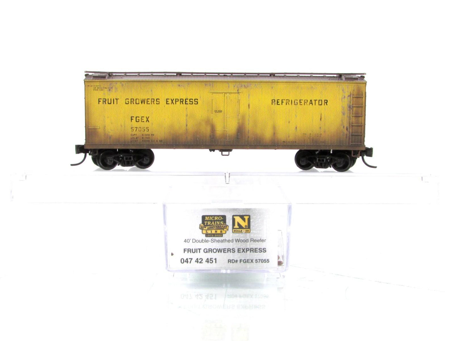 N Scale ***FRUIT GROWERS EXPRESS*** 40' Reefer 8-Pack ---- Micro Trains 99305824