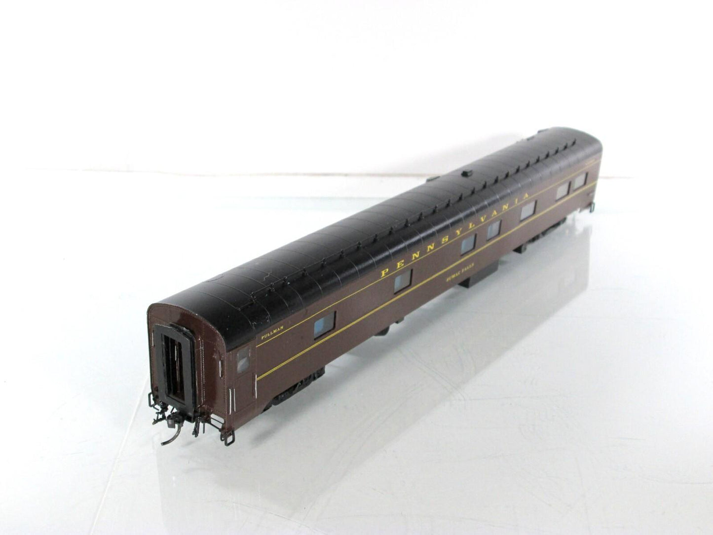 HO Scale BRASS ***PENNSYLVANIA*** Harbor Lounge **Sumac Falls** - Oriental / KMT