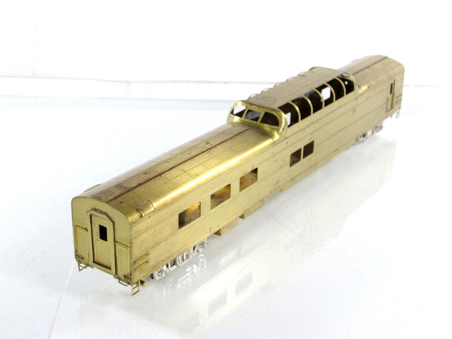 HO Scale BRASS ***UNION PACIFIC*** Dome-Chair Passenger Car #8000 - Soho 0467