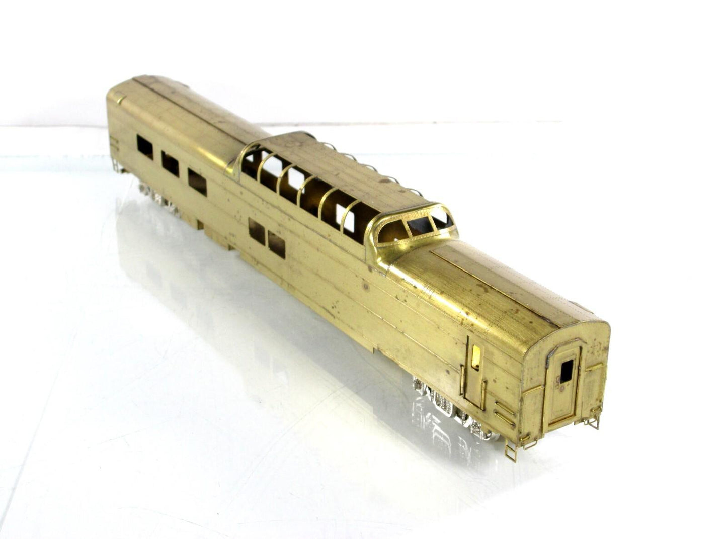 HO Scale BRASS ***UNION PACIFIC*** Dome-Chair Passenger Car #8000 - Soho 0467