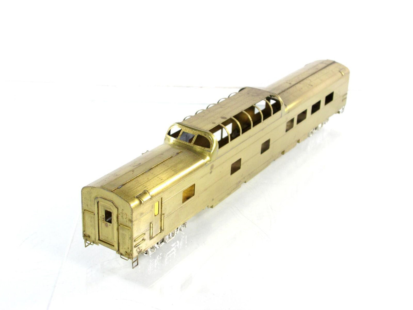 HO Scale BRASS ***UNION PACIFIC*** Dome-Chair Passenger Car #8000 - Soho 0467