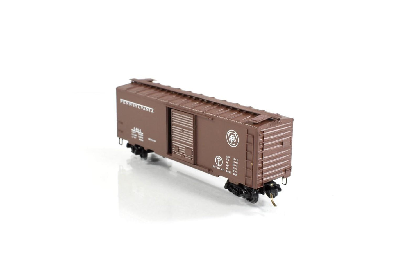 N Scale **PENNSYLVANIA** Box Car - Micro Trains / Lowell Smith / Lionel 6464-200