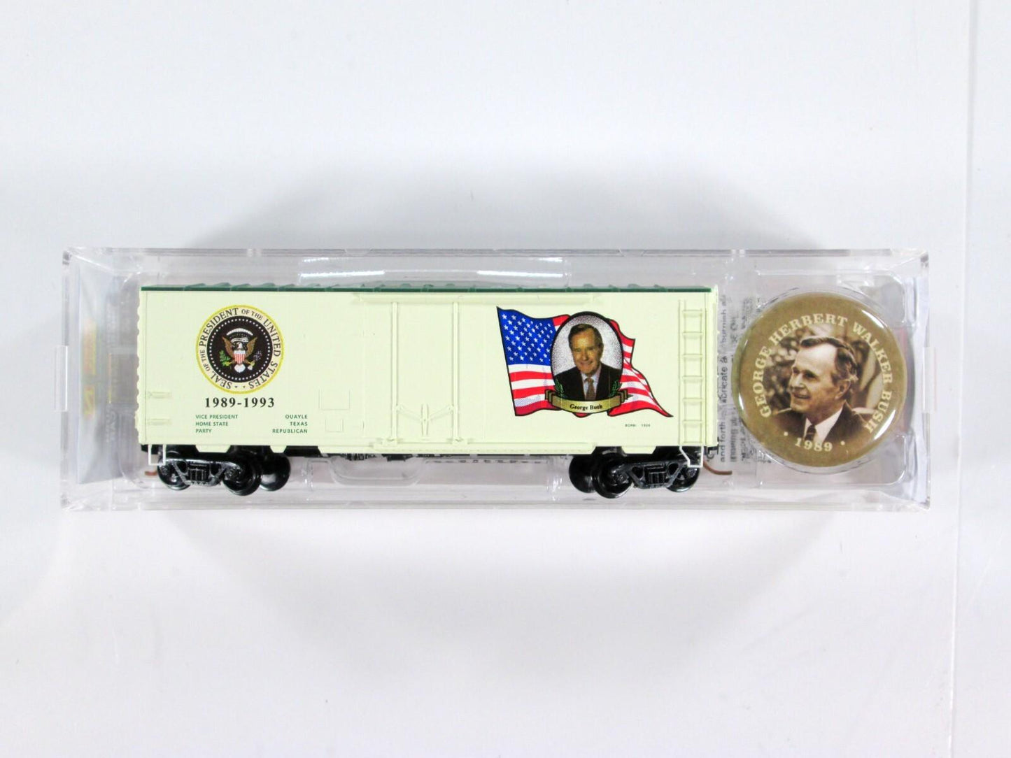 N Scale ***GEORGE H W BUSH*** Presidential Box Car -Micro Trains 07400128 **RARE