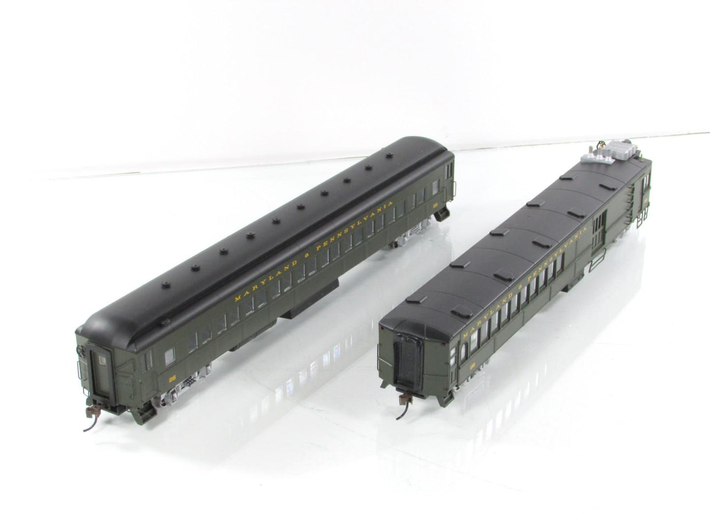 HO Scale **MARYLAND & PENNSYLVANIA** Doodlebug & Coach -- Bachmann 81424, w/ DCC