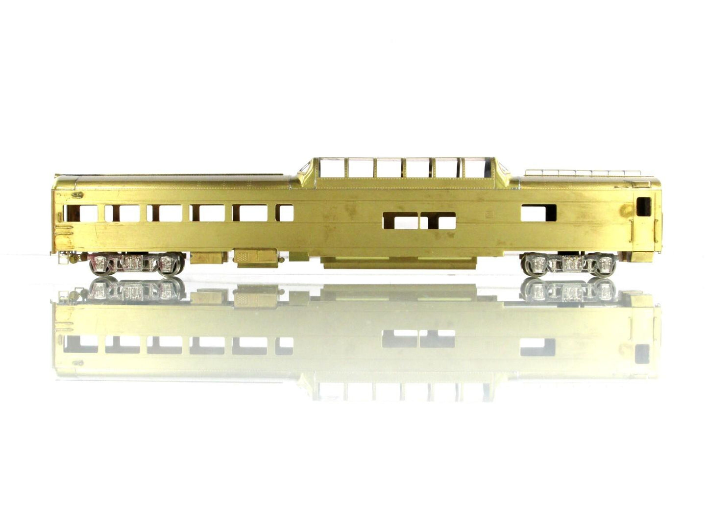 HO Scale BRASS ***UNION PACIFIC*** Dome-Chair Passenger Car #9000 - Soho 0468