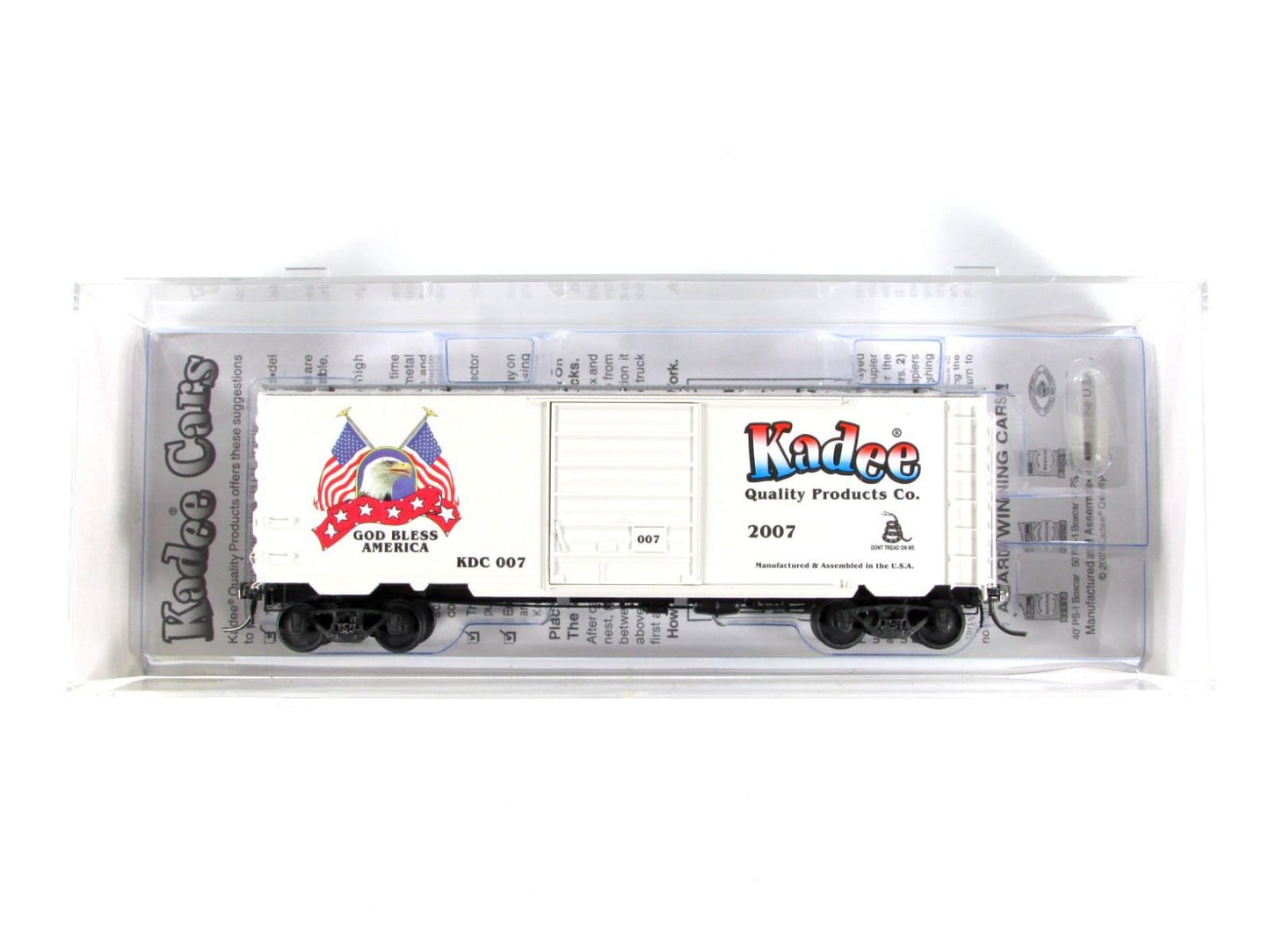 HO Scale ***GOD BLESS AMERICA*** 40' Box Car #007 --- Kadee Special Limited 6907