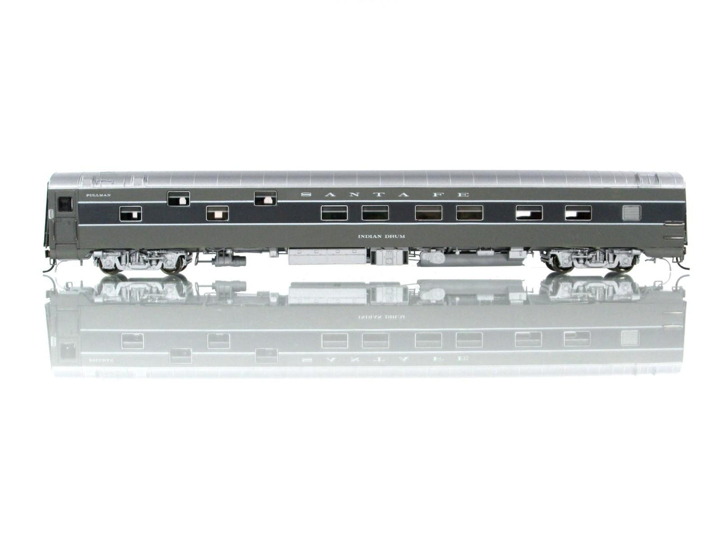HO Scale **SANTA FE** Duplex Sleeper *Indian Drum*, Rapido 101092, Lighted *RARE