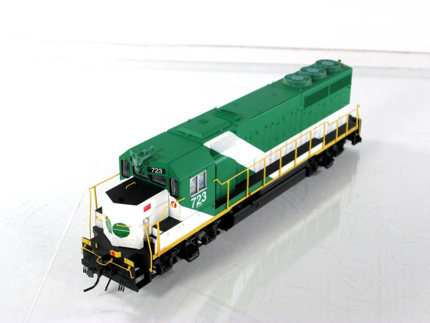 HO Scale **GO TRANSIT** GP-40 Locomotive #723 - Atlas, True Line Trains, DCC Rdy