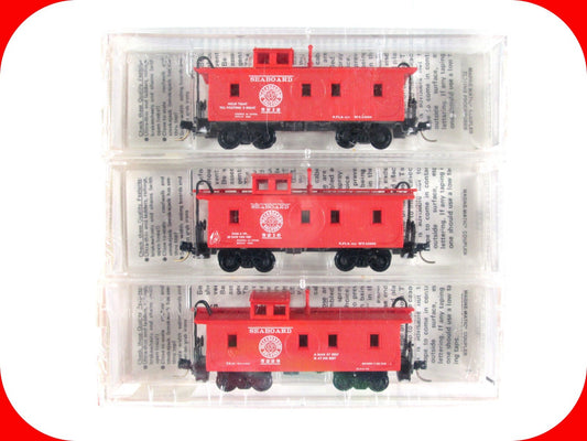 N Scale ***SEABOARD*** 34' Wood Caboose 3-Pack - Kadee Micro Trains 51022 **RARE