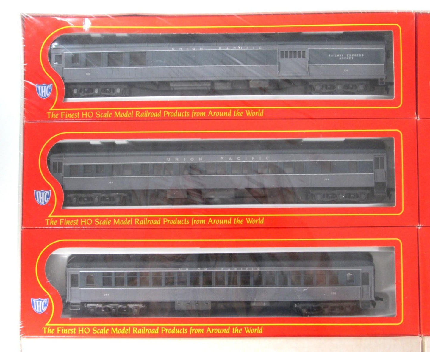 HO Scale ***UNION PACIFIC OVERLAND GRAY** Heavywt Passenger 6-Car Set - IHC 9222