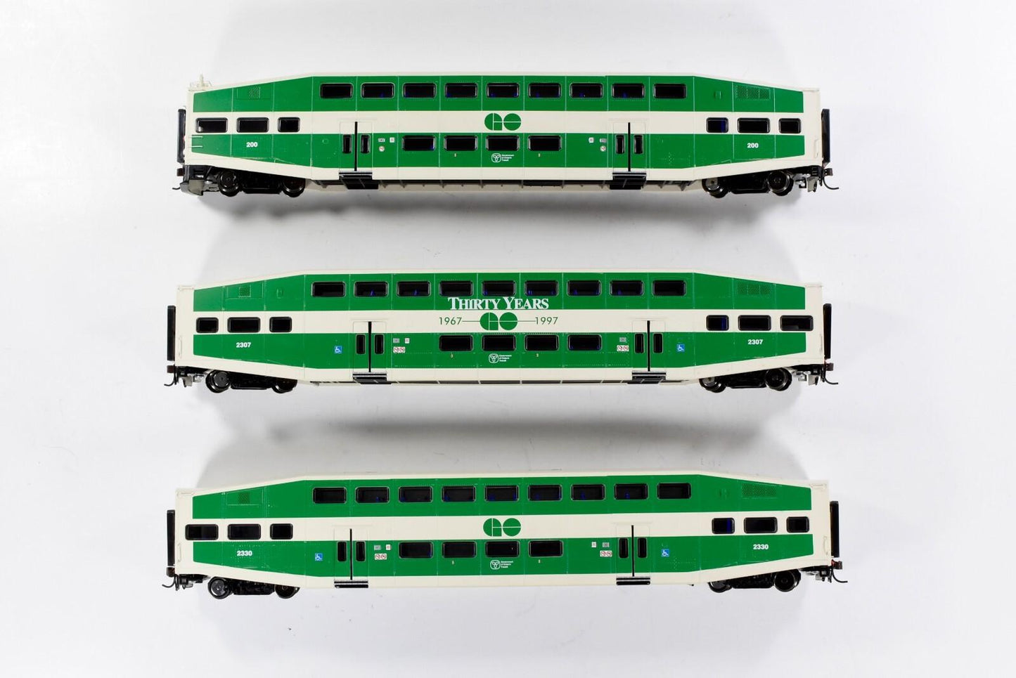 HO Scale ***GO TRANSIT*** Bombardier Passenger Set #200,2307,2330 --Athearn 2581