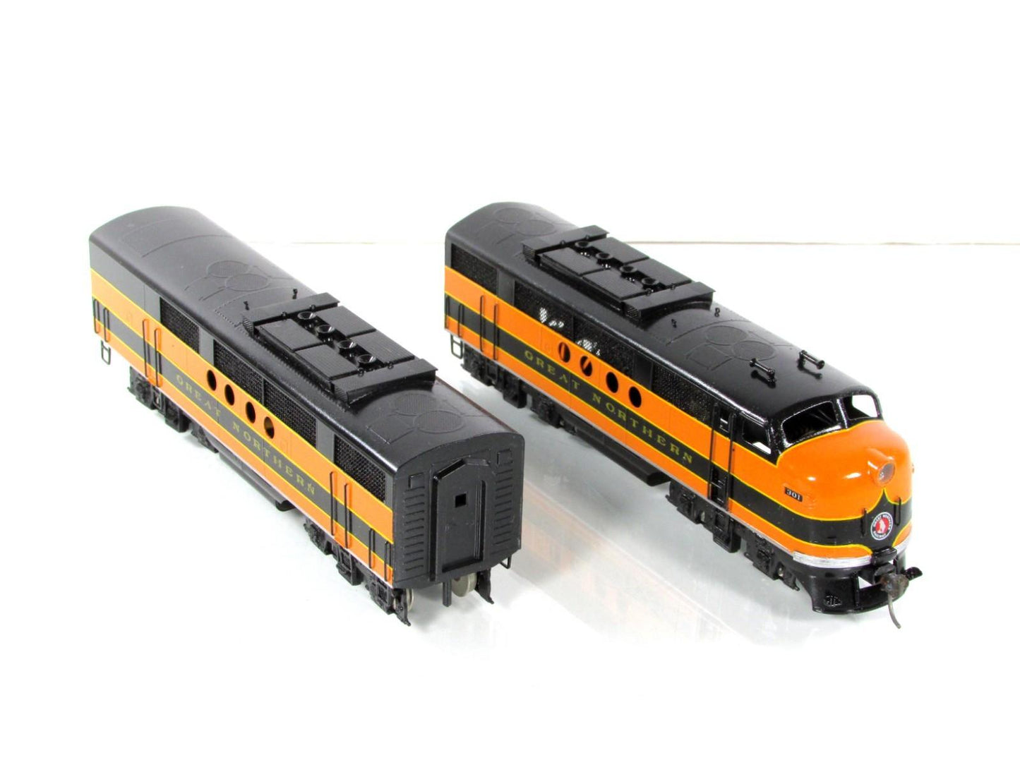 HO Scale BRASS *GREAT NORTHERN* FT AB - HALLMARK, Professional Paint, Knuckle Cp