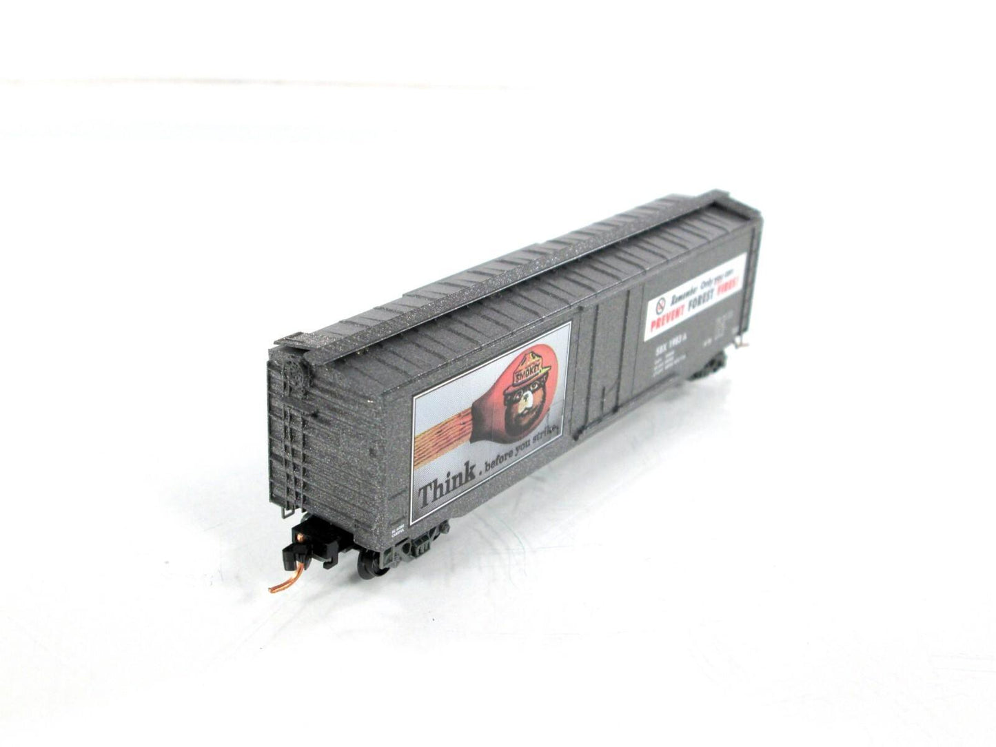 N Scale **SMOKEY BEAR** Fire Prevention Car 5, SBX 1983A - Micro Trains 03200405