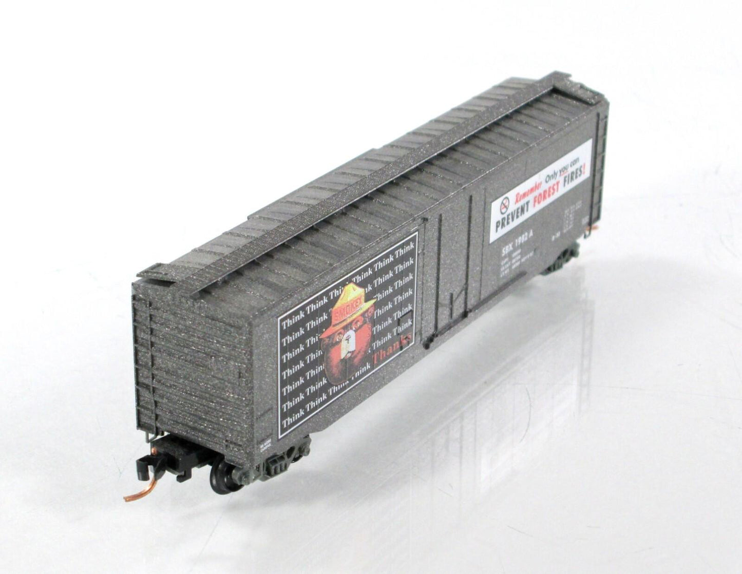 N Scale **SMOKEY BEAR** Fire Prevention Car 6, SBX 1982A --Micro Trains 03200406