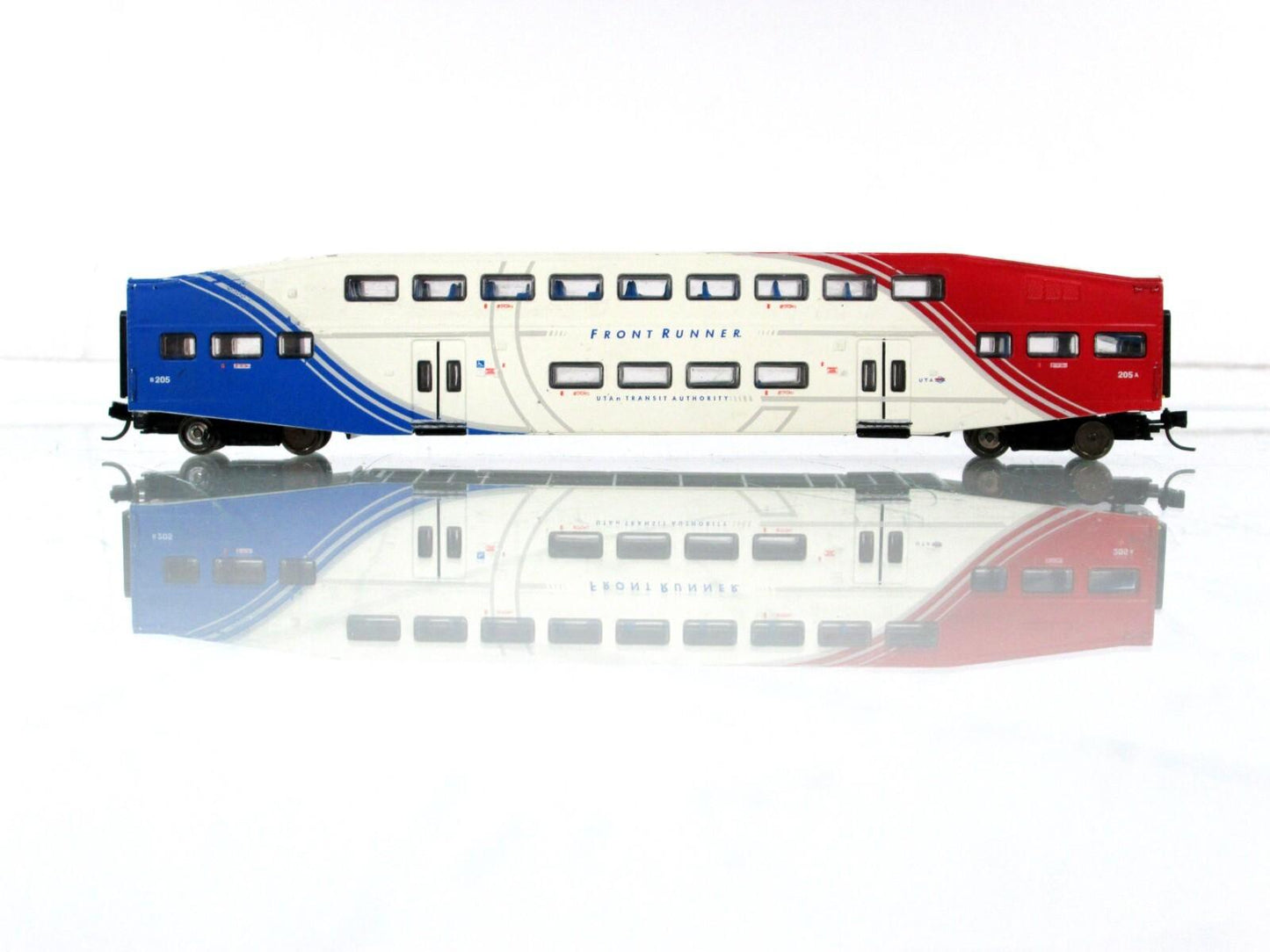 N Scale ***UTAH FRONT RUNNER*** Bombardier Commuter Coach #205 -- Athearn