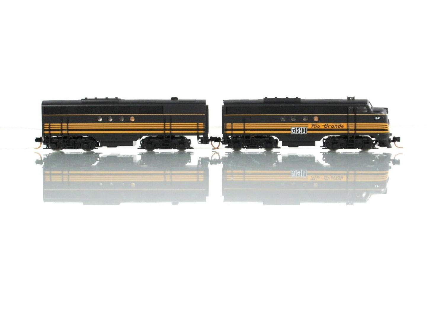 N Scale ***RIO GRANDE*** EMD FT A/B Set #541 - Micro Trains 99200082 *DCC Ready
