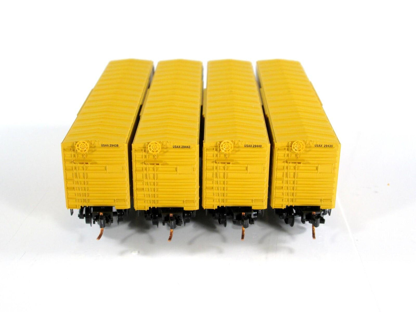 N Scale ***US ARMY*** 50' Box Car 4-Pack, w/ Crate Loads - Micro Trains 99300019