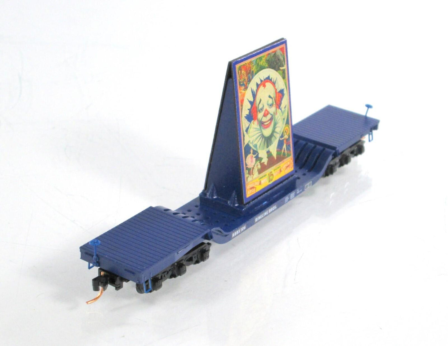 N Scale **RINGLING** Clown Billboard on Flat Car RBBX 106 -Micro Trains 10900161