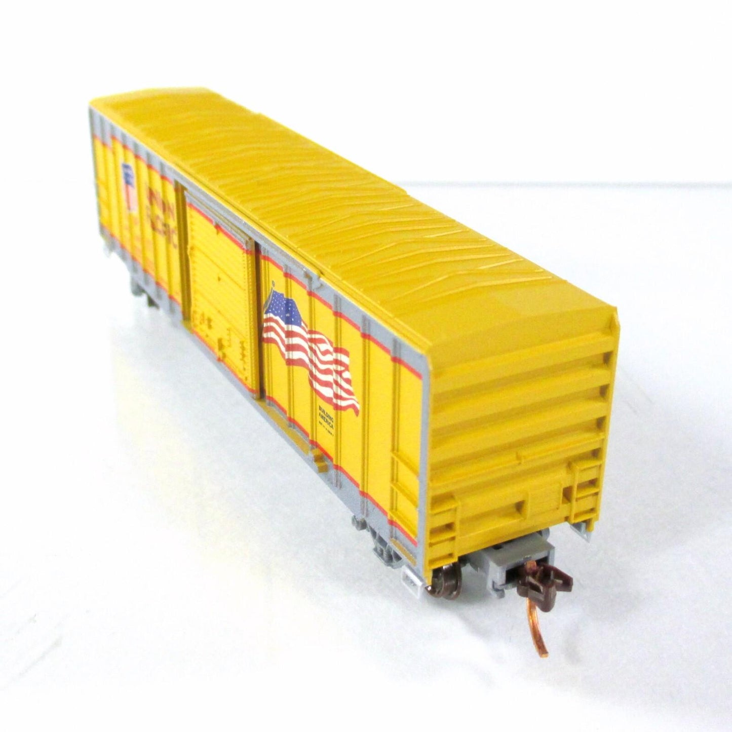 N Scale **UNION PACIFIC** Box Car #62415, US Flag - Micro Trains NSE 15-01 *RARE