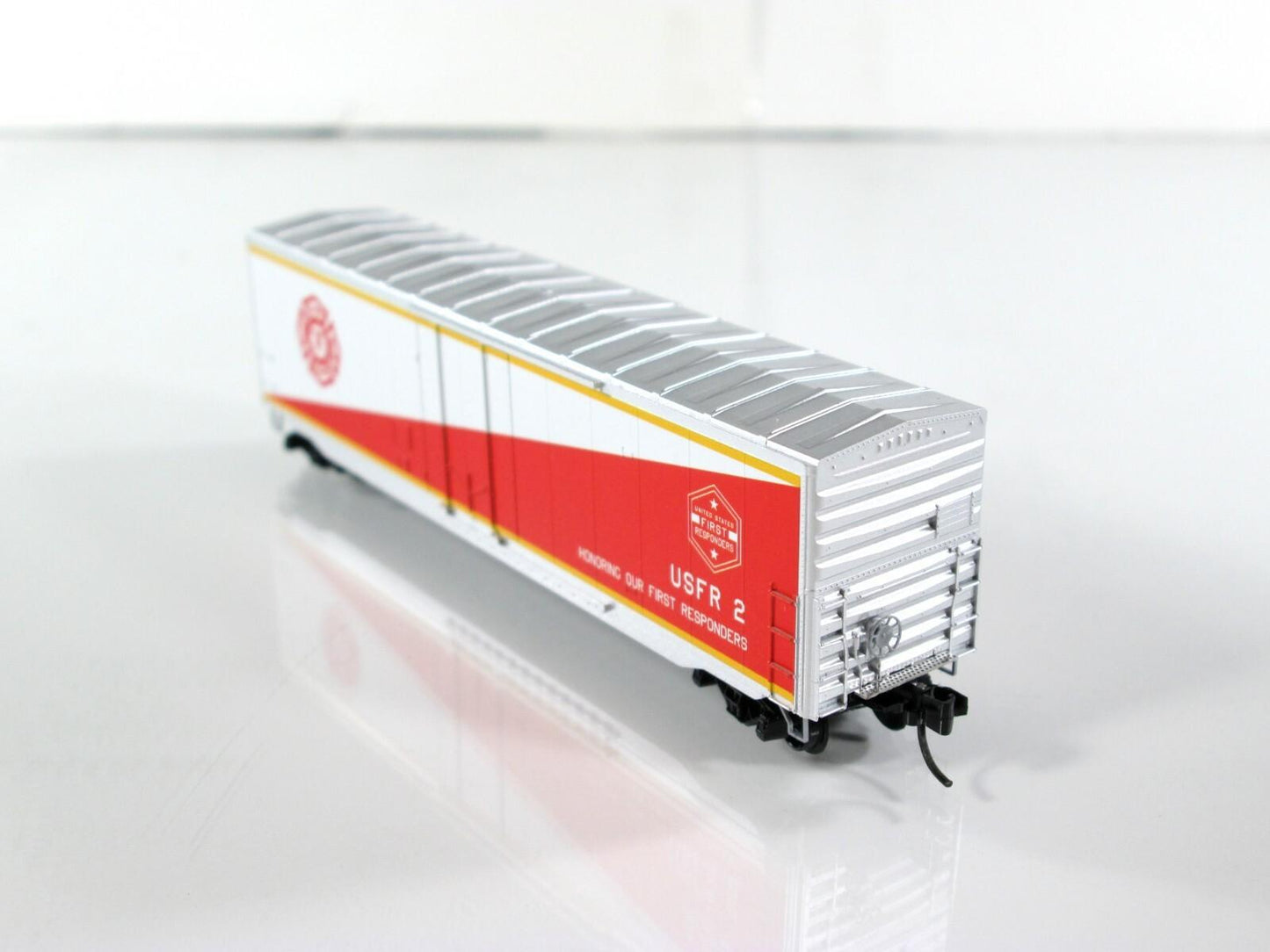 N Scale ***FIRST RESPONDERS - Fire Fighters** Tribute Car - Micro Trains Special