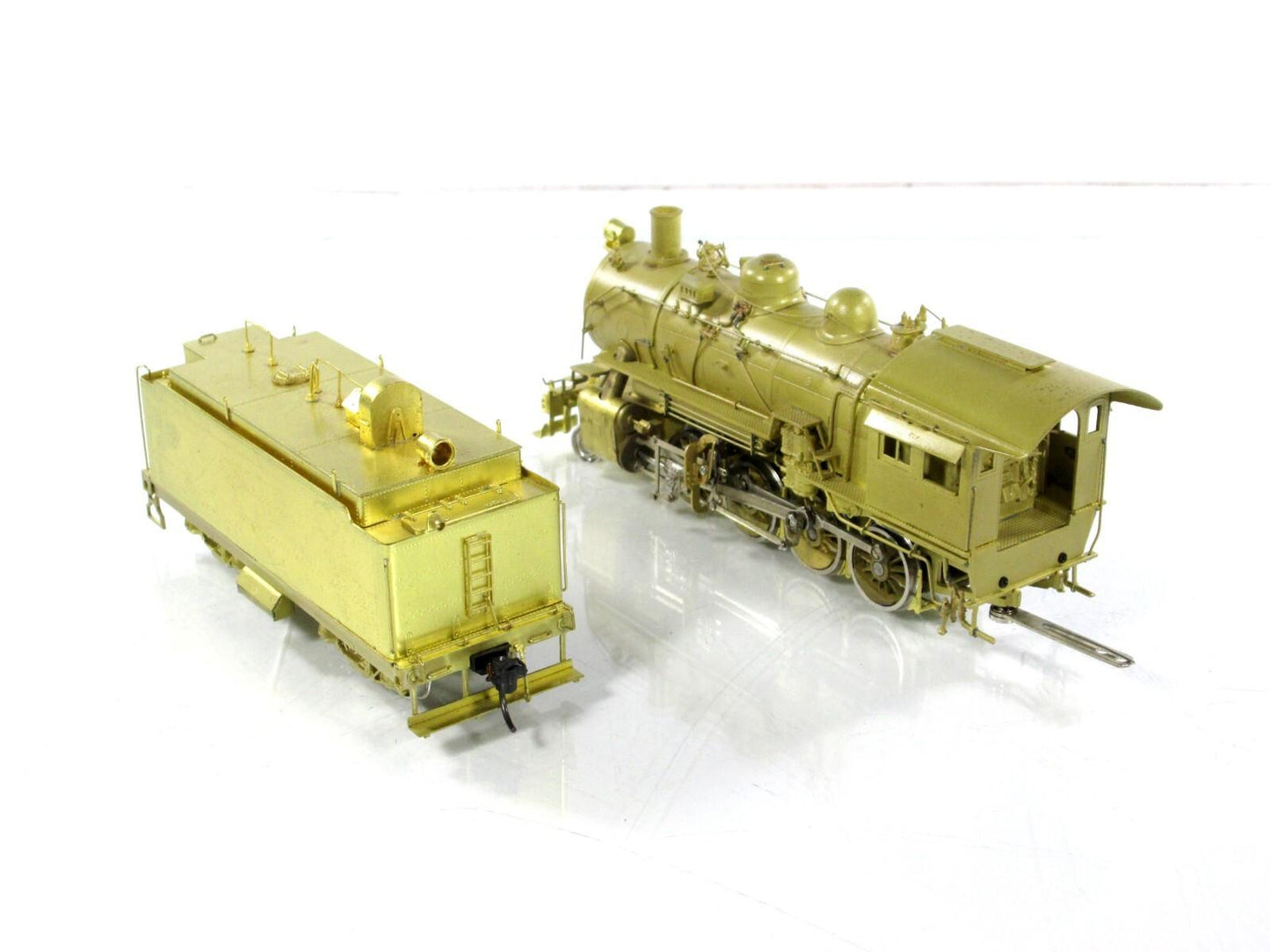 HO Scale Brass **SANTA FE**  2-8-0  1950 Class Steam Locomotive - Sunset Models