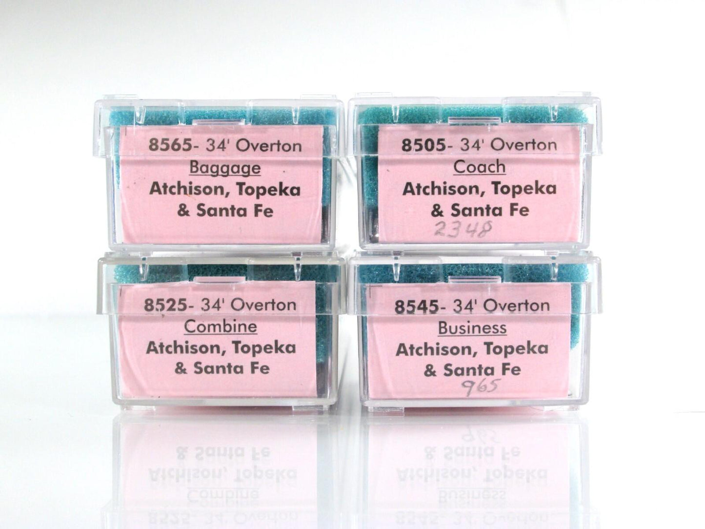 N Scale ****SANTA FE**** Overton Old Time Passenger Car 4-Pack Set - Roundhouse