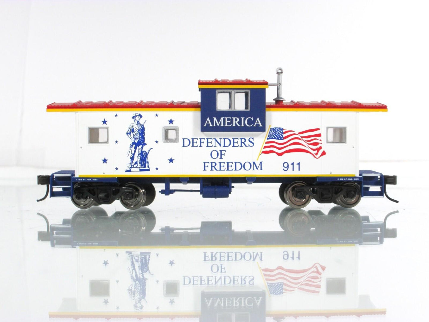 HO Scale ***AMERICA DEFENDERS of FREEDOM*** Spirit USA Caboose 911 -  Atlas 1992
