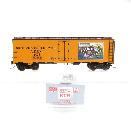 N Scale **HOOD RIVER PEARS** Reefer #02, AFPX #11478 -Micro Trains, Lowell Smith