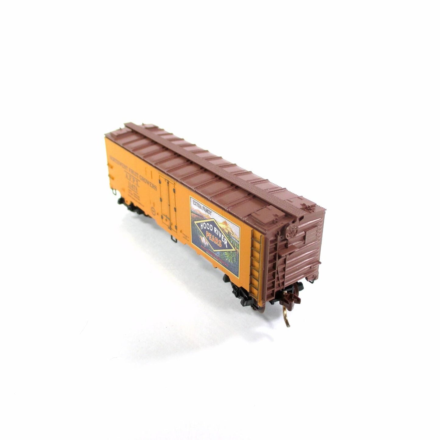 N Scale **HOOD RIVER PEARS** Reefer #02, AFPX #11478 -Micro Trains, Lowell Smith