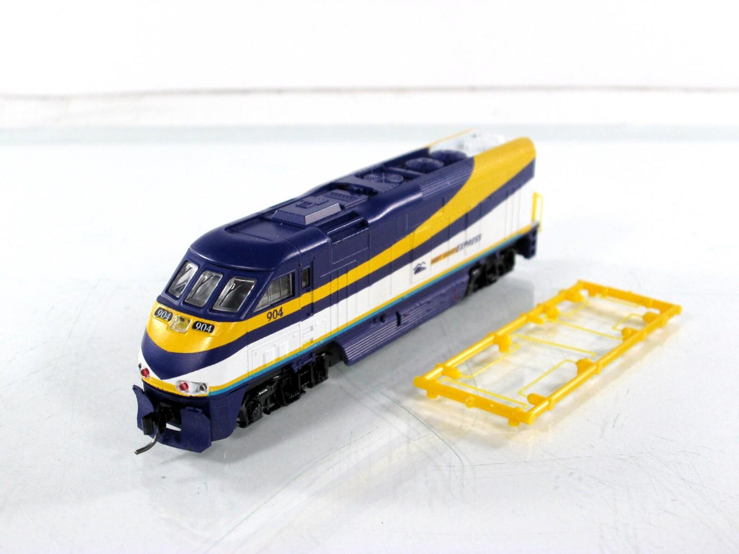 N Scale ***WEST COAST EXPRESS** F59PHI Locomotive #904 -Athearn 10019, DCC Ready