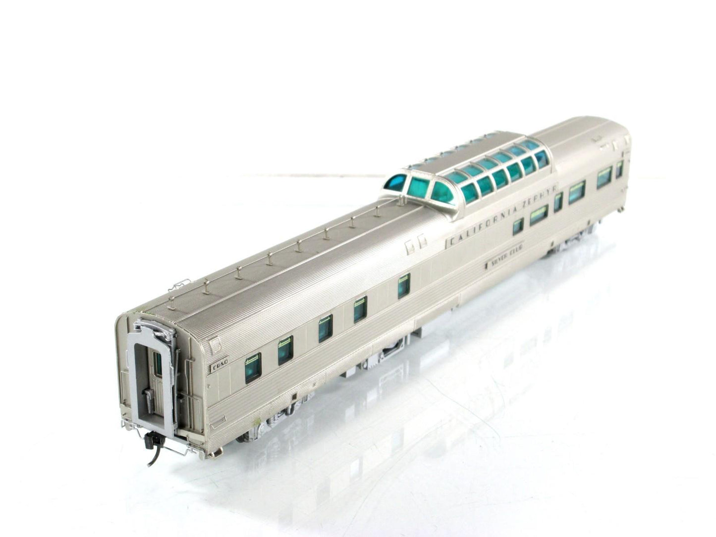 HO Scale ***CB&Q CA ZEPHYR*** SILVER CLUB Vista Dome 250 - Broadway 505, Lighted