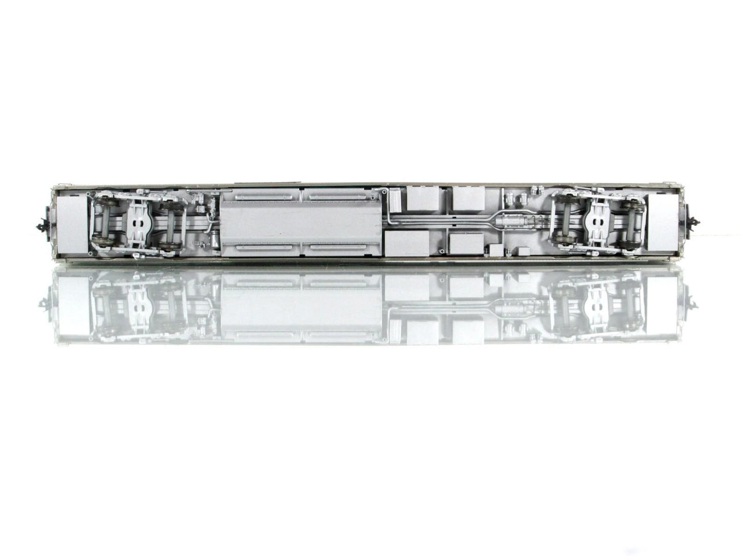 HO Scale ***CB&Q CA ZEPHYR*** SILVER CLUB Vista Dome 250 - Broadway 505, Lighted