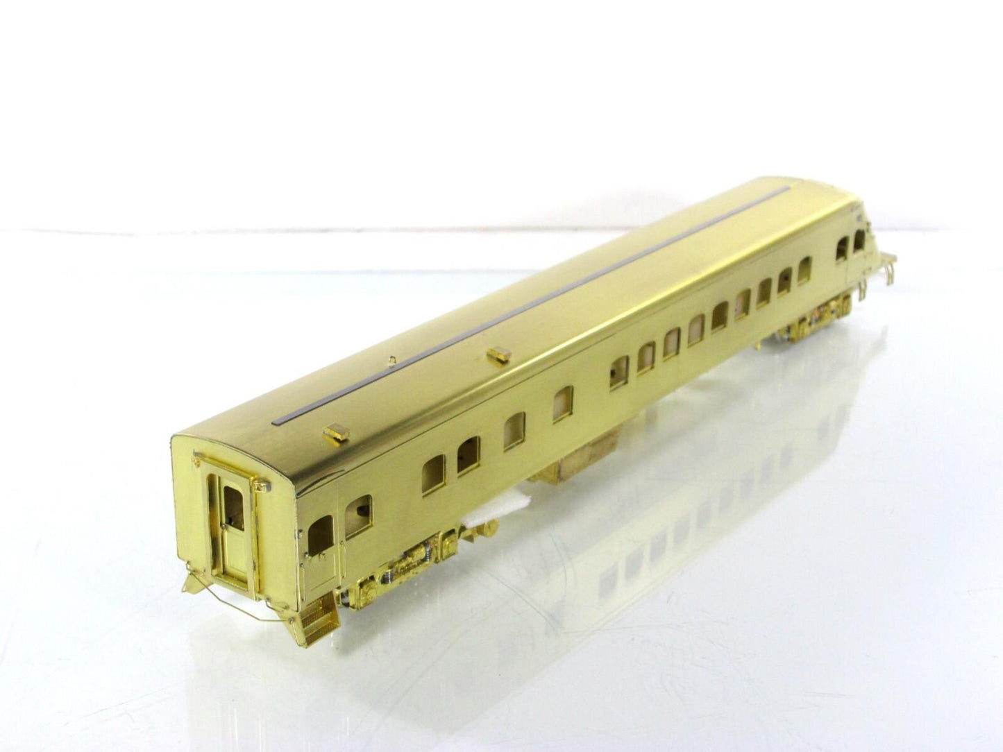 HO Scale BRASS ***MILWAUKEE ROAD HIAWATHA** Parlor-Observation - Overland Models