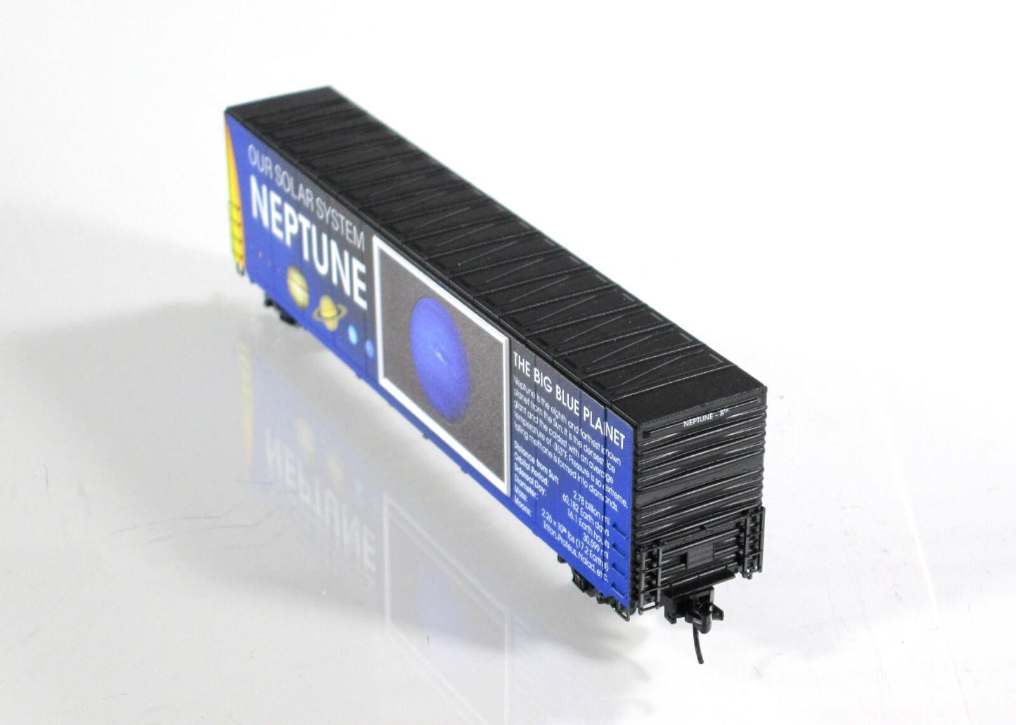 N Scale *NEPTUNE* Solar System Planet Series 60' Box Car - Micro Trains 10202838