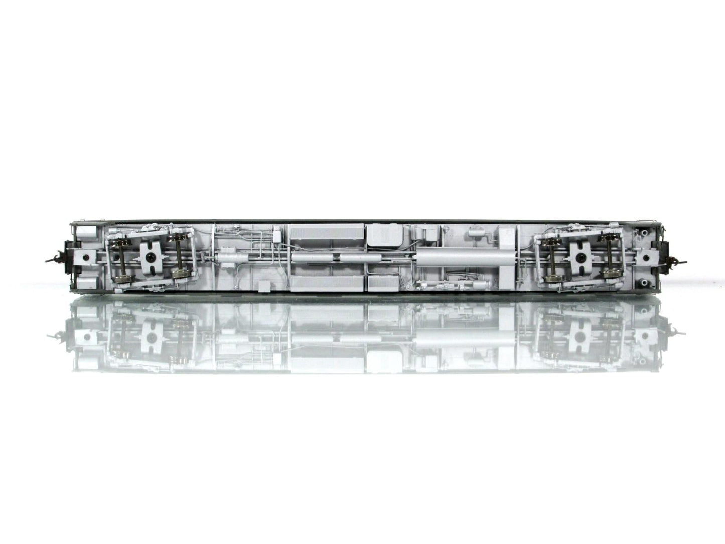 HO Scale ***SANTA FE*** Pullman Sleeper *Indian Flute* -- Rapido 101094, Lighted