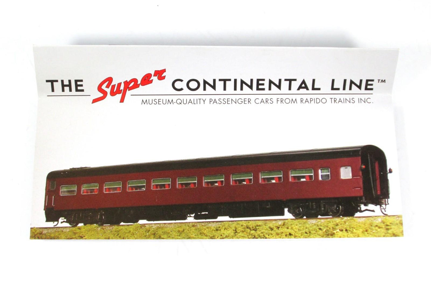 HO Scale ***SANTA FE*** Pullman Sleeper *Indian Flute* -- Rapido 101094, Lighted
