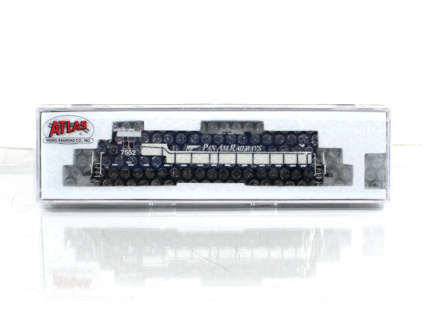 N Scale ***PAN AM*** DASH 8-40C Locomotive, MEC #7552 - Atlas 40004191, with DCC