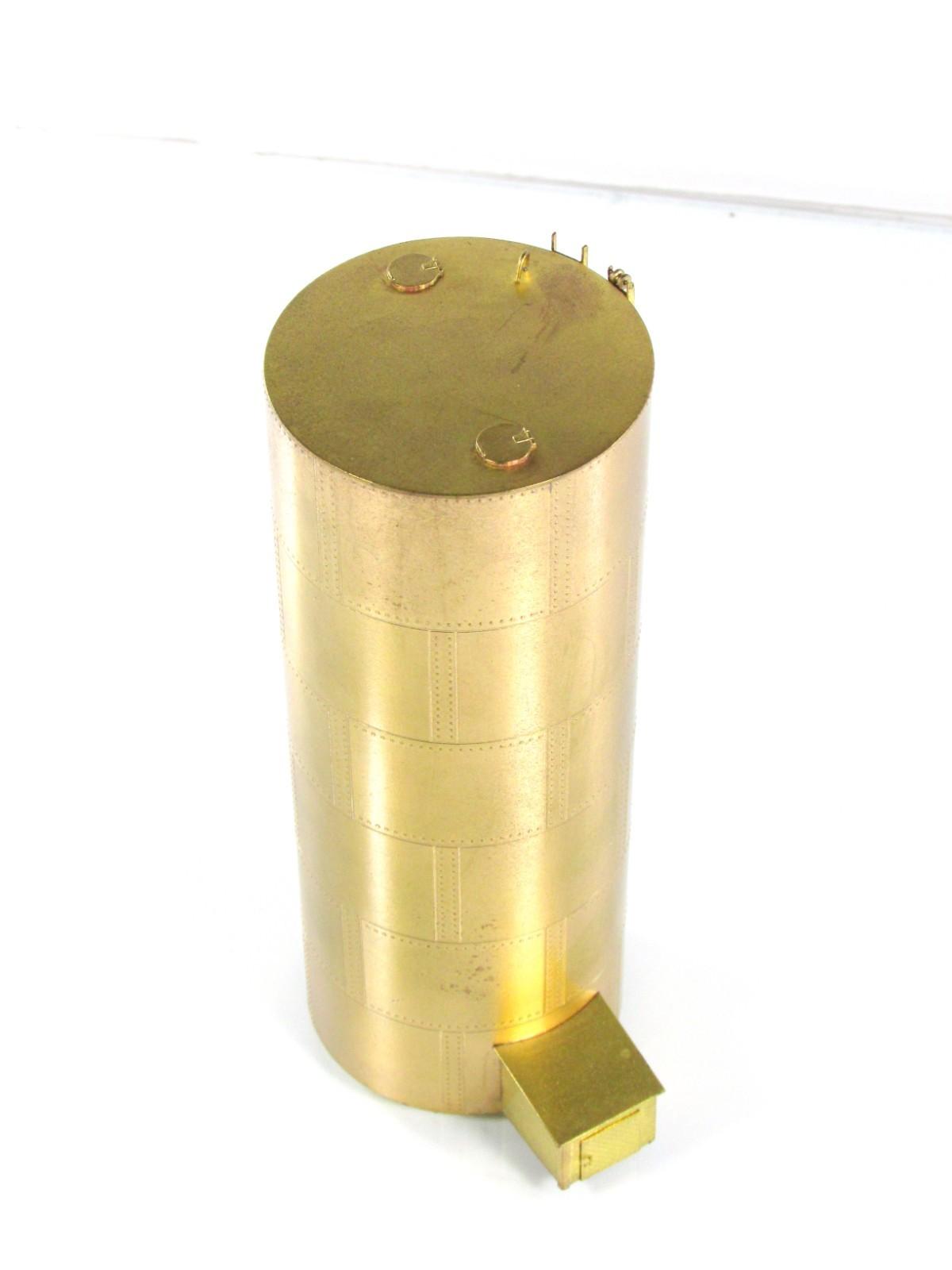 HO Scale BRASS ***VERTICAL WATER TANK*** - NJ International 1550