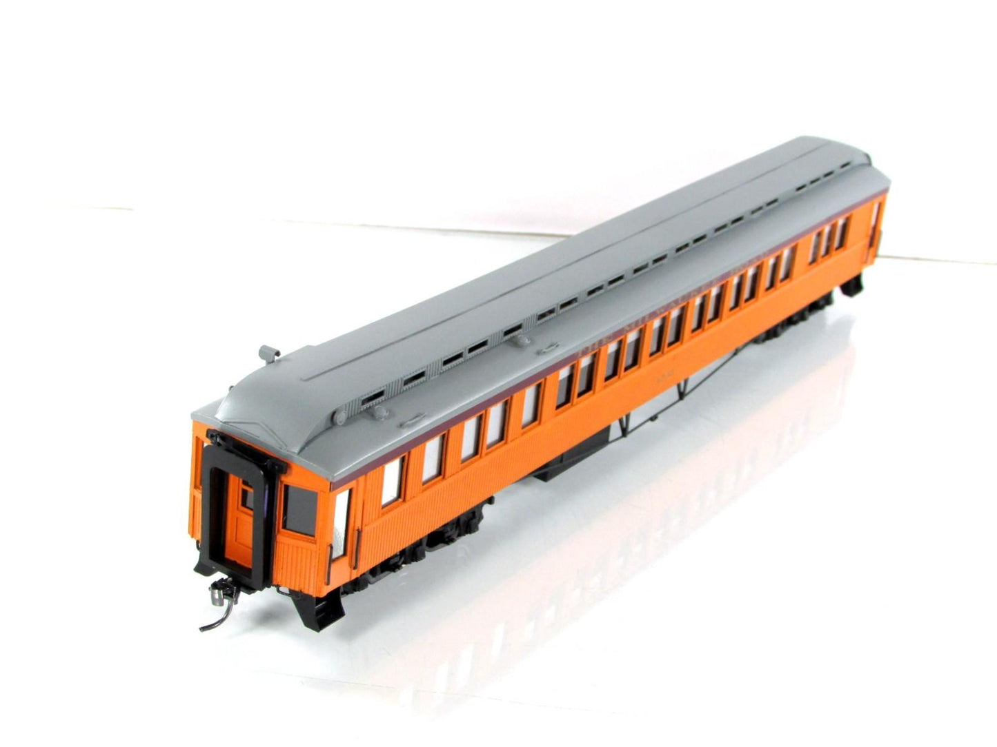 HO Scale BRASS ***MILWAUKEE HIAWATHA*** Wood Coach #4303 - by Palace, Boyd Reyes