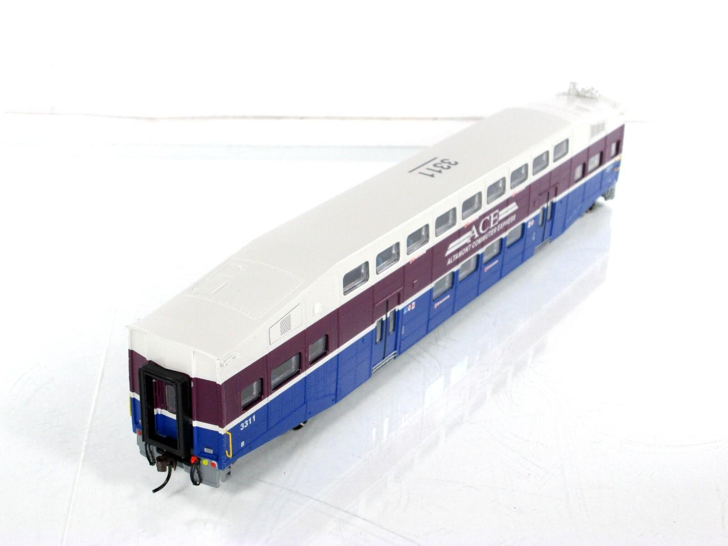 HO Scale *ALTAMONT COMMUTER EXPRESS* Bombardier Control Car #3311 -Athearn 25504