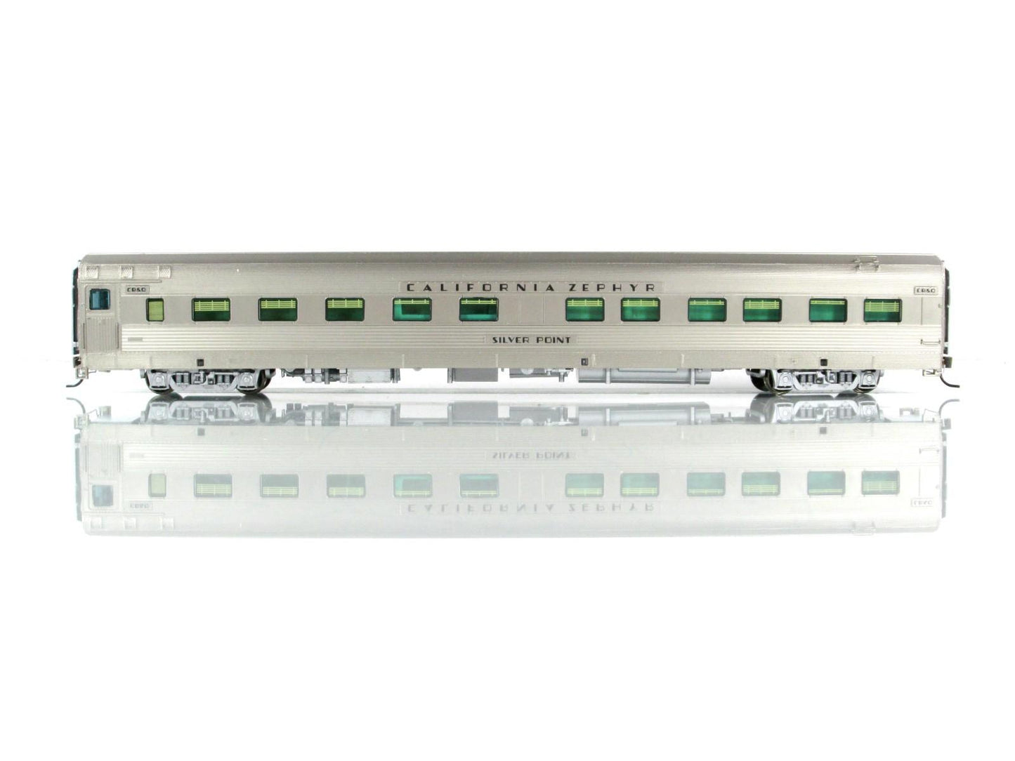 HO Scale *CBQ CALIFORNIA ZEPHYR* SILVER POINT Sleeper 423 -Broadway 507, Lighted