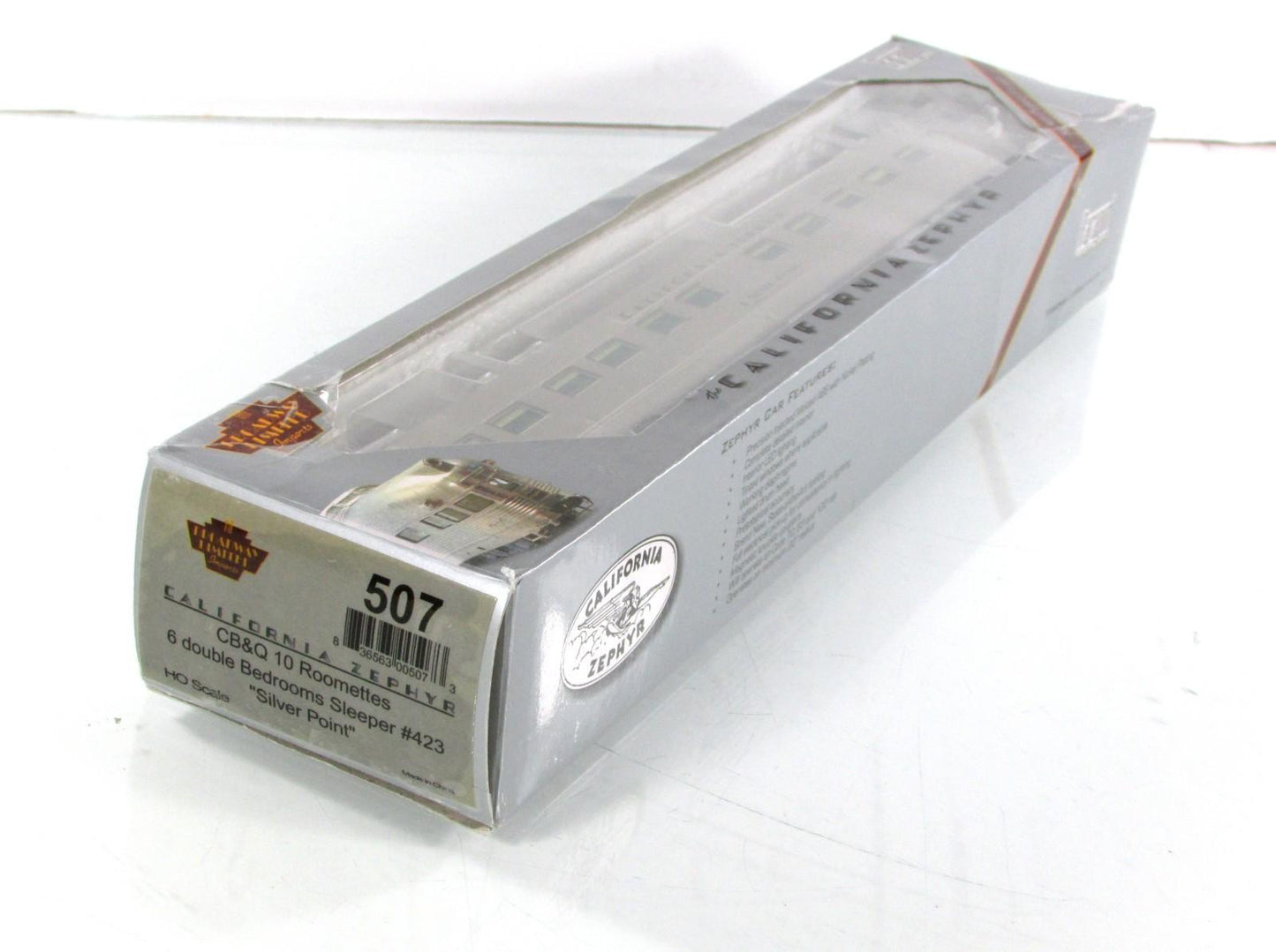 HO Scale *CBQ CALIFORNIA ZEPHYR* SILVER POINT Sleeper 423 -Broadway 507, Lighted