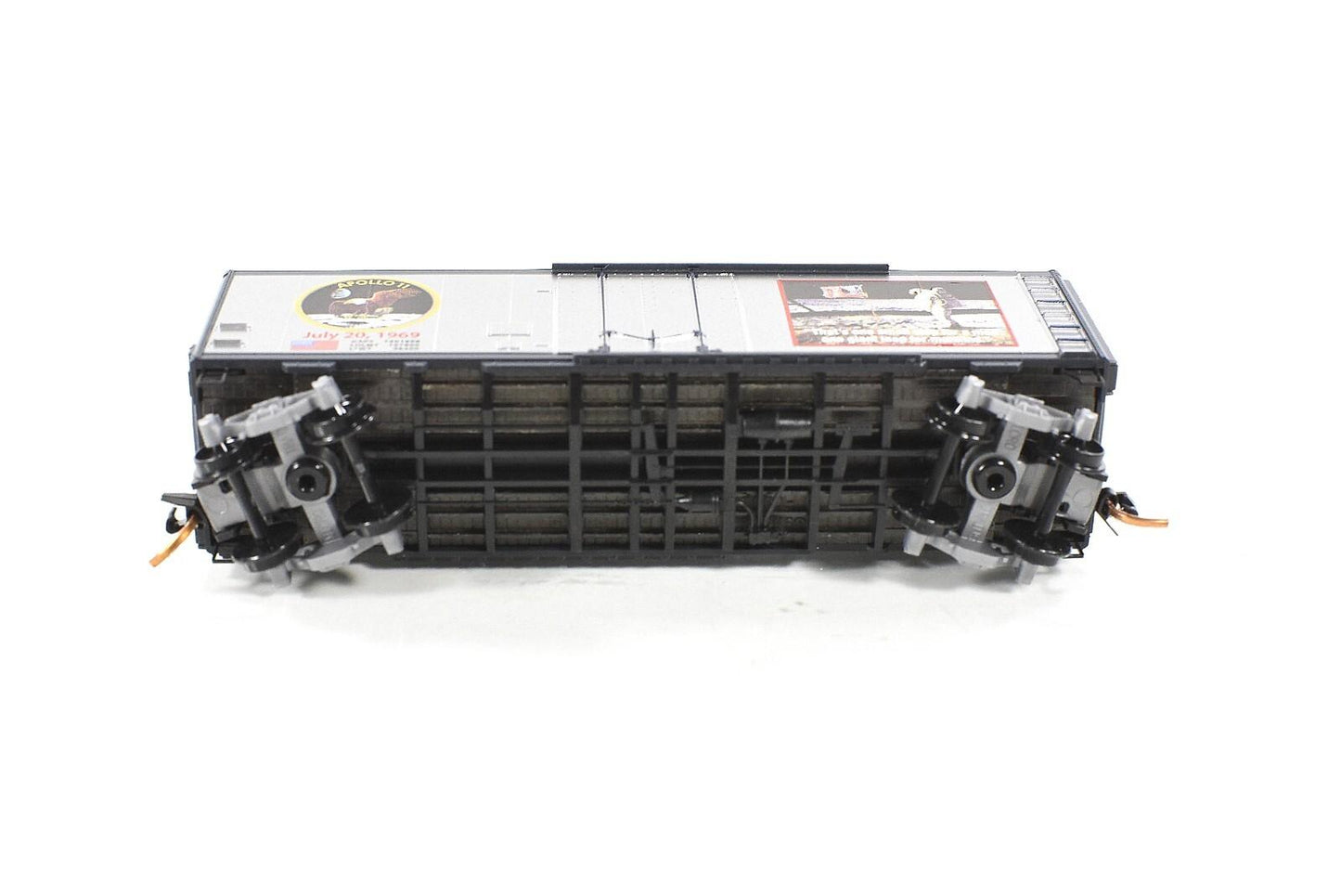 N Scale NASA ***APOLLO 11 MOON LANDING BOX CAR*** Micro Trains NSE 11-02 ***RARE