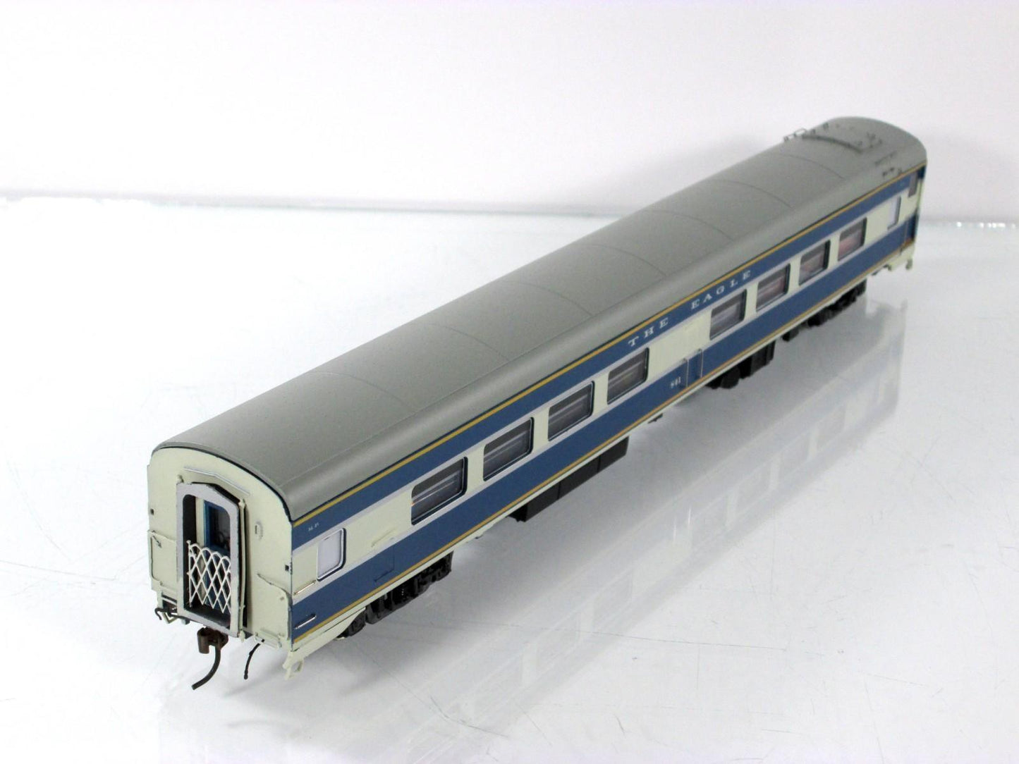 HO Scale **MISSOURI PACIFIC EAGLE* Cafe-Bar-Lounge #841 - Rapido 103063, Lighted