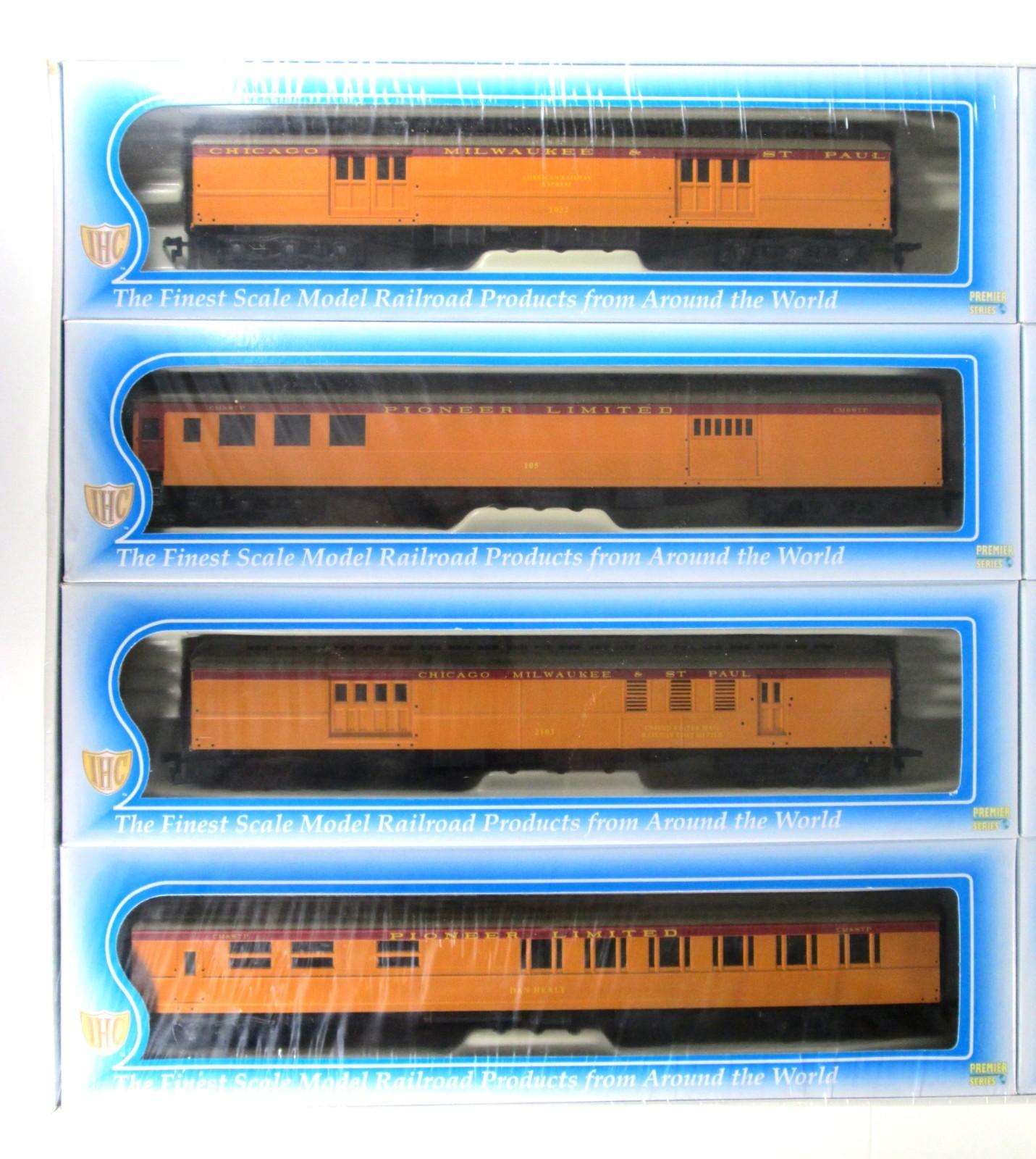 HO Scale ***MILWAUKEE PIONEER LIMITED*** 1920s Passenger 8-Set - IHC 49198 *RARE