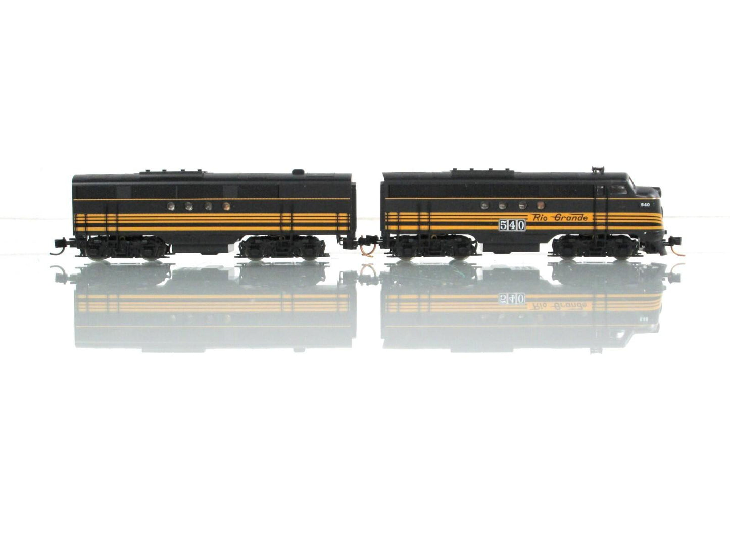 N Scale ***RIO GRANDE*** EMD FT A/B Set #540 - Micro Trains 99200081 *DCC Ready