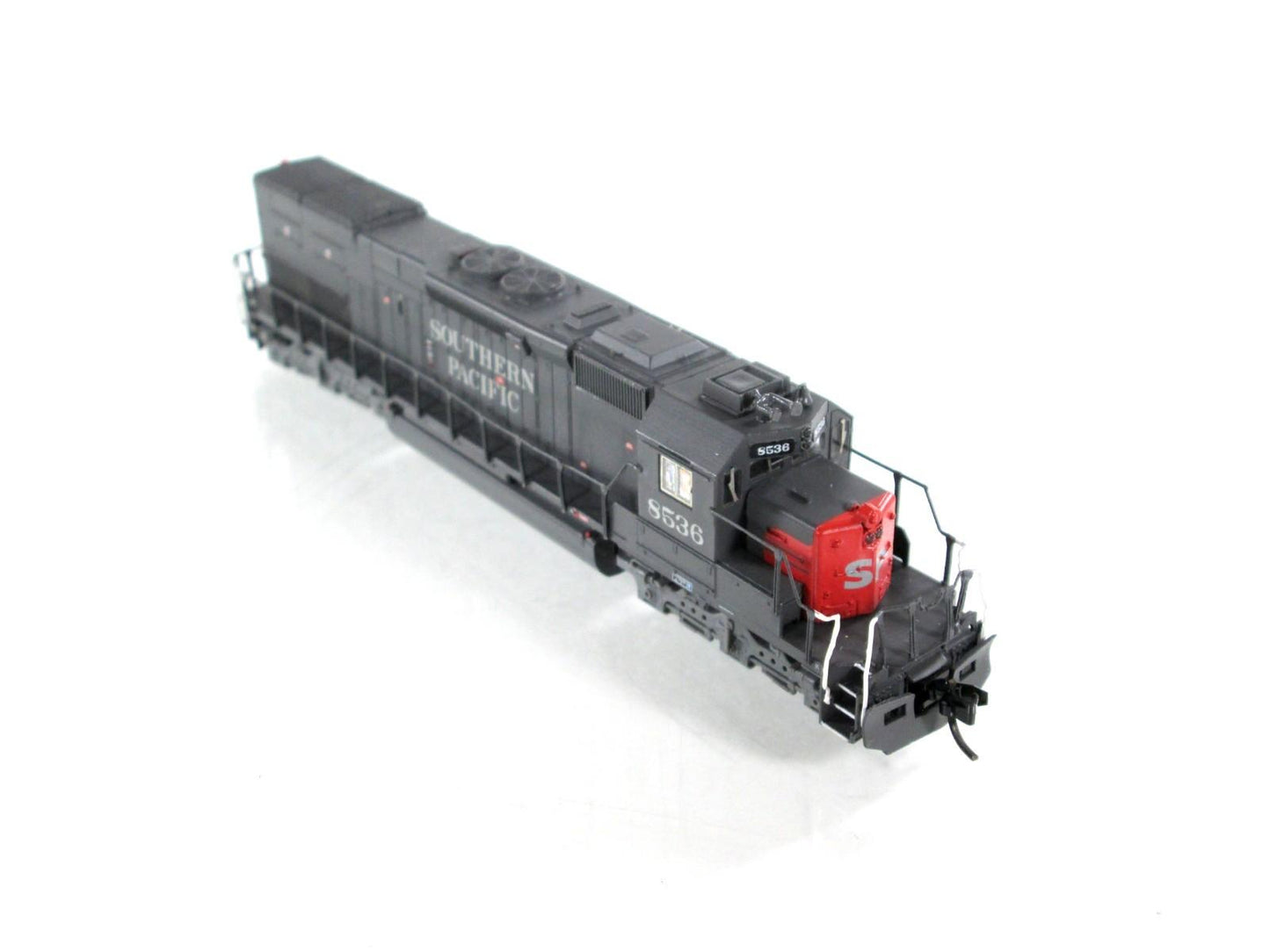 N Scale **SOUTHERN PACIFIC** SD40T-2 #8536 -- Intermountain 69402-06 **DCC Ready