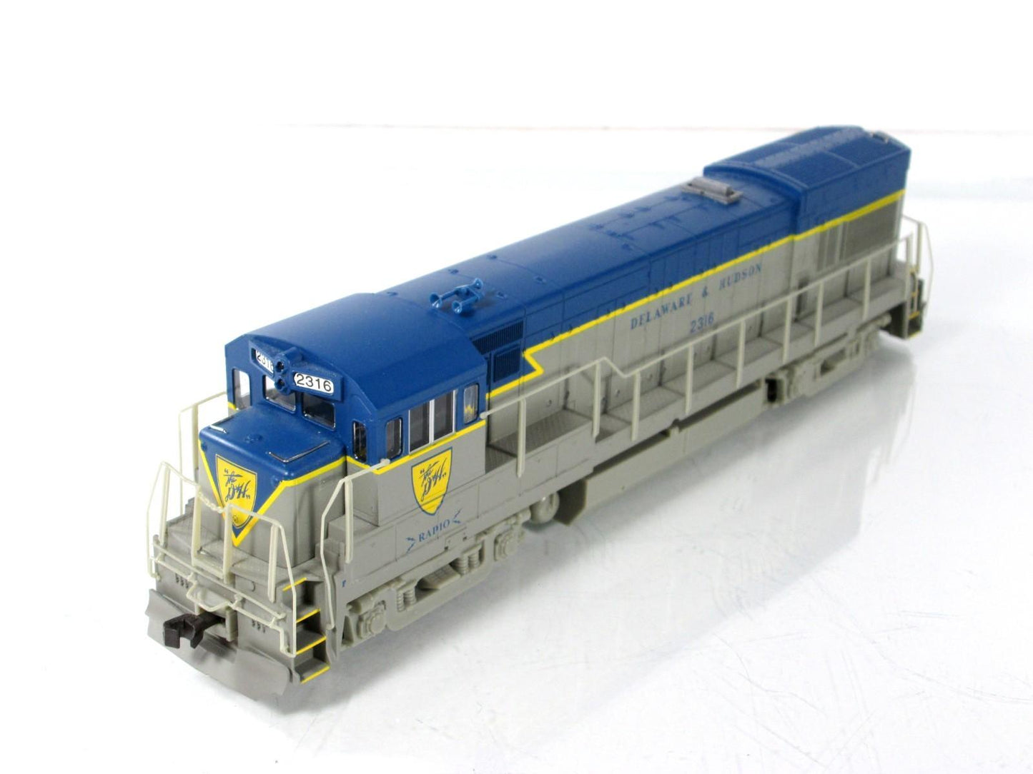 HO Scale ***DELAWARE & HUDSON*** GE U23B Locomotive #2316 - Atlas 8659, DCC Rdy