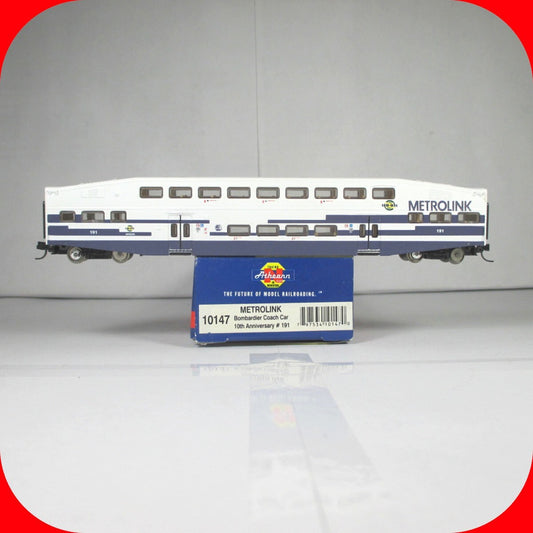 N Scale ***METROLINK*** Bi-Level Bombardier Passenger Coach #191 - Athearn 10147